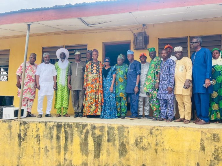 2027: Friends Network Storms Abeokuta South CDCs, Mobilises Support for Yayi