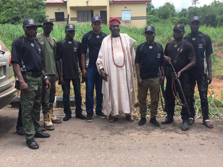 Iru Ekun Commends Ikanna Baale for Providing Temporary Office Space